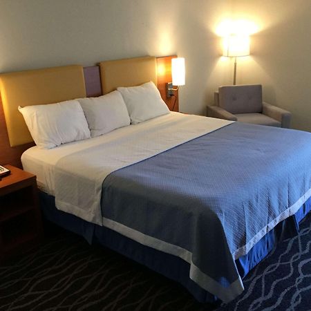 Days Inn & Suites By Wyndham Cincinnati North Springdale Luaran gambar