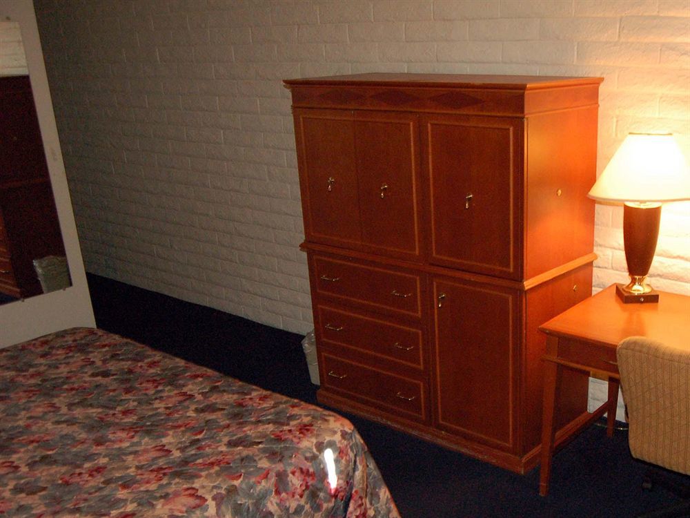 Days Inn & Suites By Wyndham Cincinnati North Springdale Luaran gambar