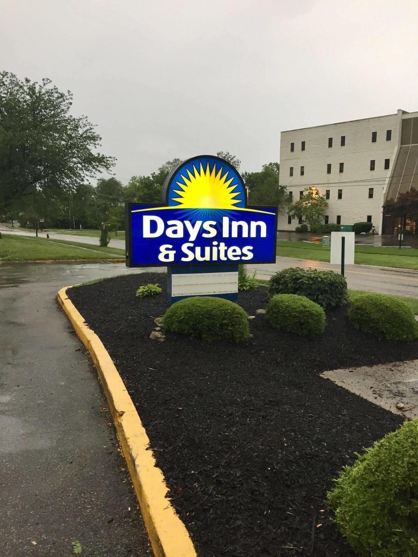 Days Inn & Suites By Wyndham Cincinnati North Springdale Luaran gambar